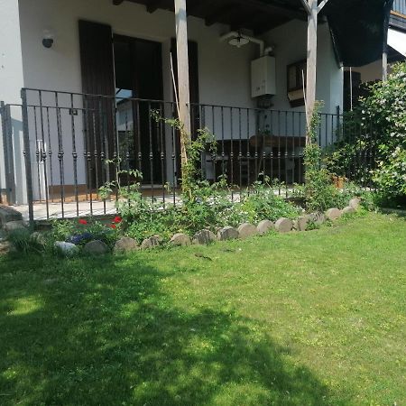 Casa Laghetto Villa Castellaro  Exteriör bild